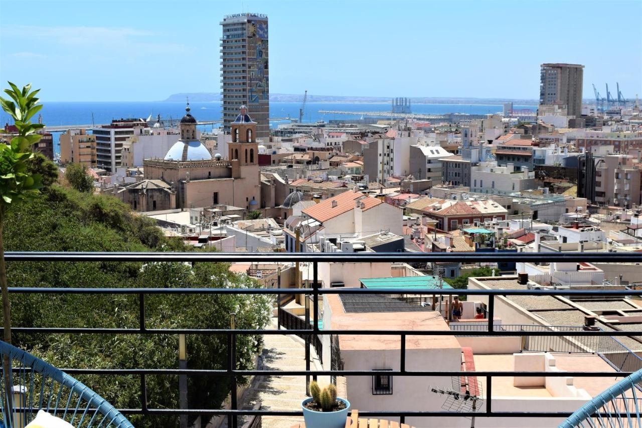 House With Sea View In The Old Town Of Alicante Villa Exterior photo