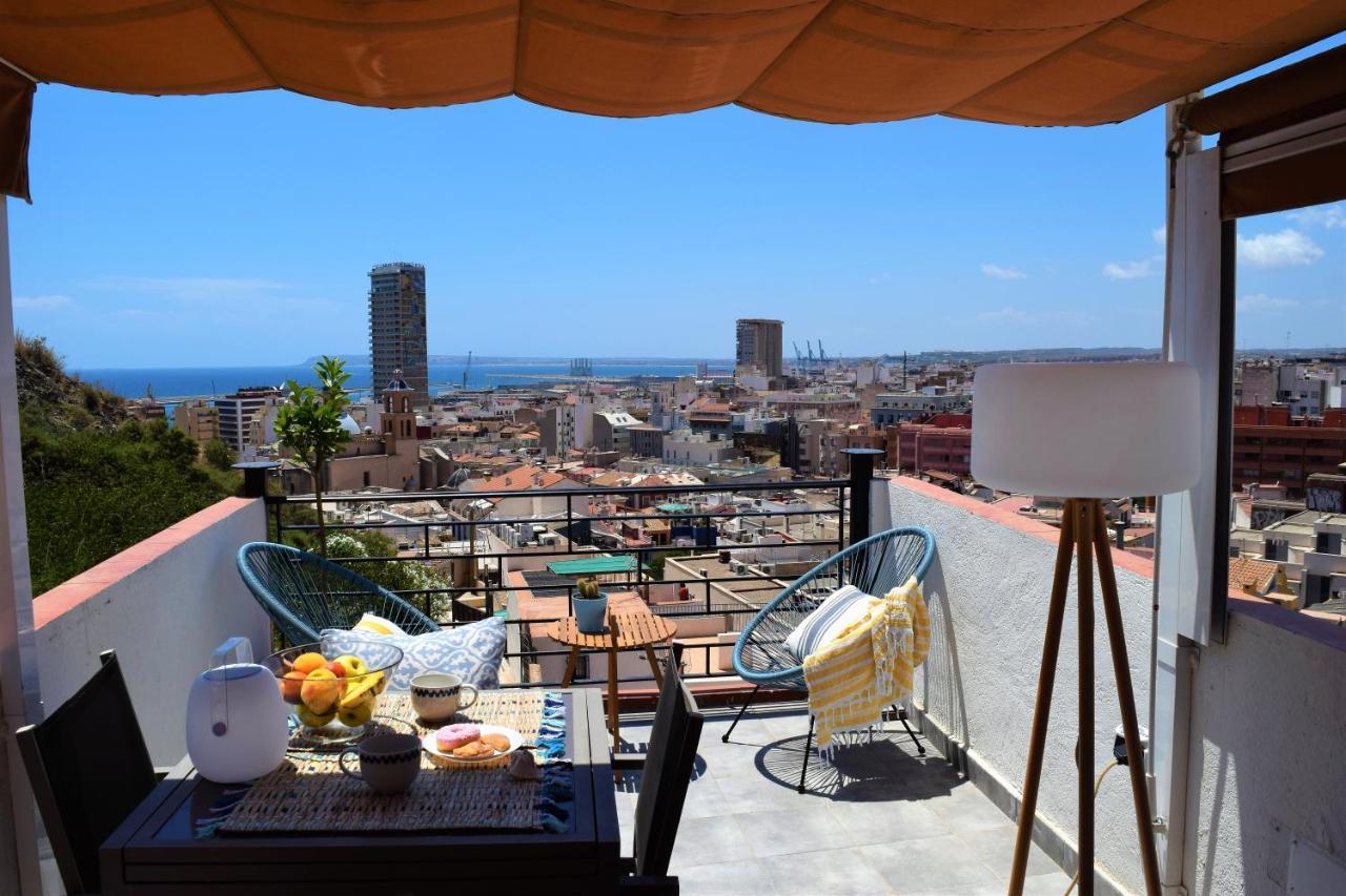 House With Sea View In The Old Town Of Alicante Villa Exterior photo