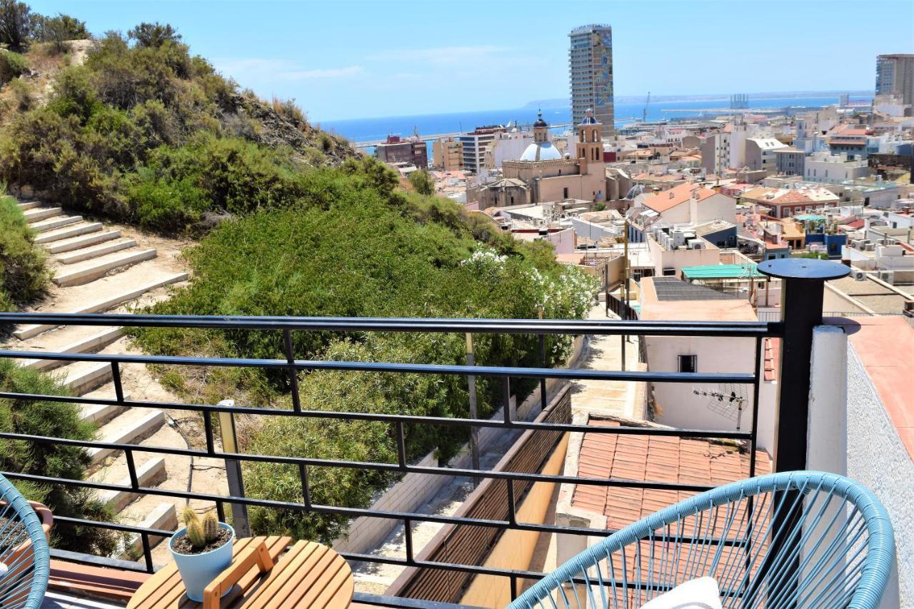 House With Sea View In The Old Town Of Alicante Villa Exterior photo